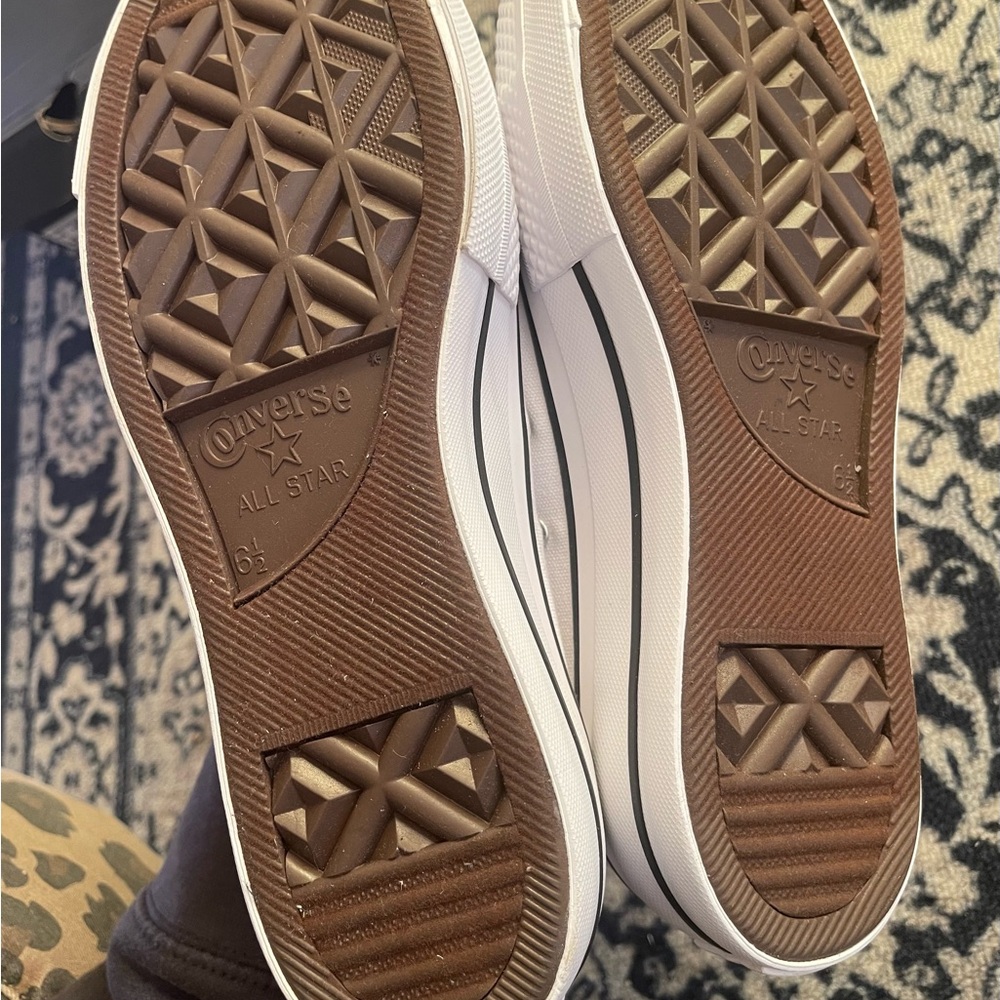 White platform high converse size 8.5 - Picture 5 of 6